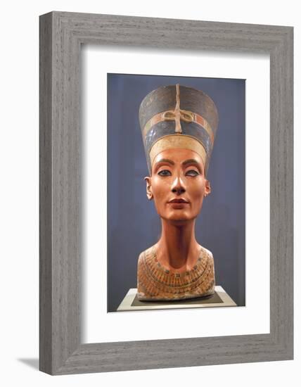 Bust of Nefertiti-null-Framed Photographic Print