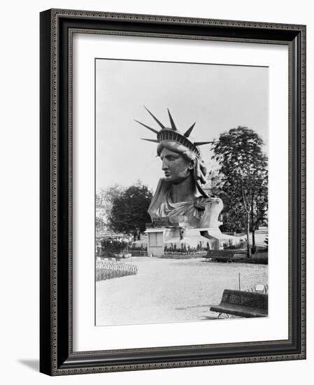 Bust of the Incomplete Statue of Liberty-Science Source-Framed Giclee Print