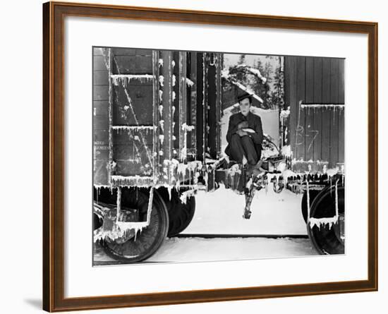 Buster Keaton, Go West, 1925-null-Framed Photographic Print