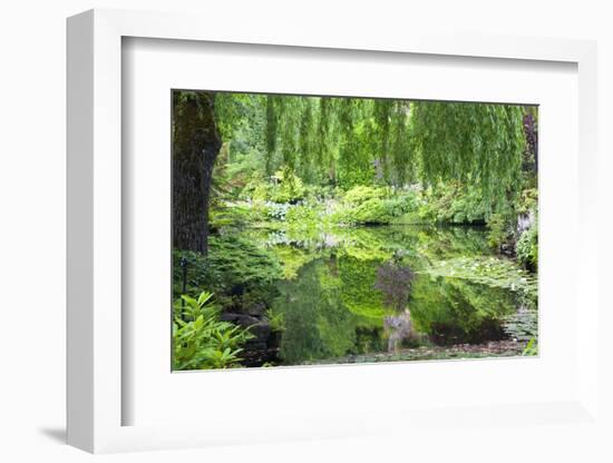 Butchart Gardens in Full Bloom, Victoria, British Columbia, Canada-Terry Eggers-Framed Photographic Print