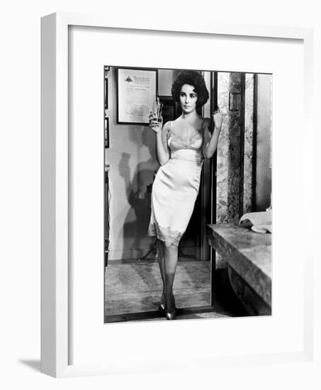 Butterfield 8, Elizabeth Taylor, 1960-null-Framed Photo