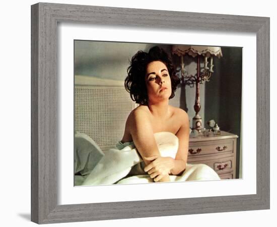 Butterfield 8, Elizabeth Taylor, 1960-null-Framed Photo