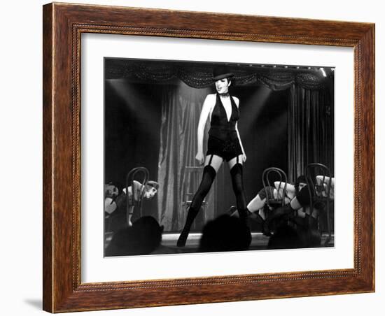 Cabaret, Liza Minnelli, 1972-null-Framed Photo