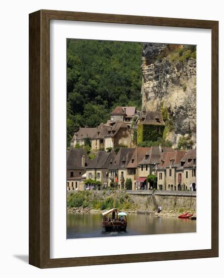 Caberre Boat on the River Dordogne, La Roque-Gageac, Dordogne, France, Europe-Peter Richardson-Framed Photographic Print