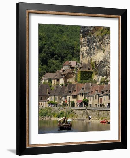 Caberre Boat on the River Dordogne, La Roque-Gageac, Dordogne, France, Europe-Peter Richardson-Framed Photographic Print