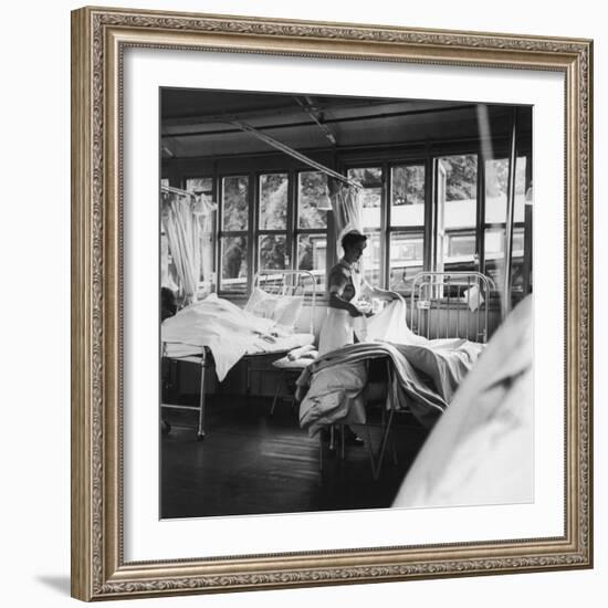 Cadet-Nurse Making a Bed at Queen Mary's Hospital Sidcup-null-Framed Photographic Print