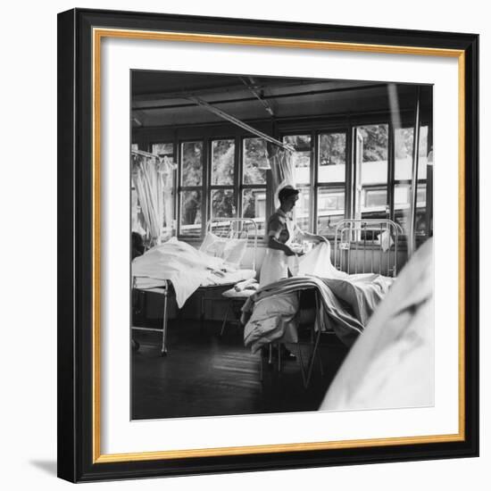 Cadet-Nurse Making a Bed at Queen Mary's Hospital Sidcup-null-Framed Photographic Print