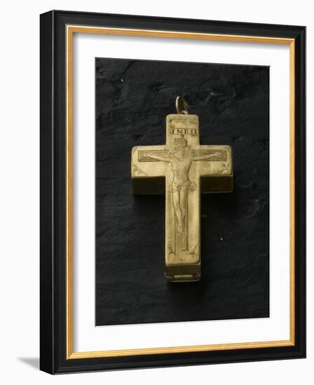 Cadran solaire équinoxial en forme de croix reliquaire-Adrien Zeelst-Framed Giclee Print