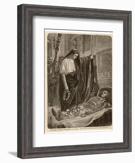 Caesar Inspects the Mummified Corpse of Alexander the Great at His Tomb in Alexandria Egypt-null-Framed Photographic Print