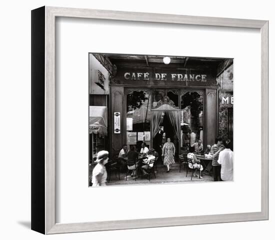 Café de France-Willy Ronis-Framed Art Print