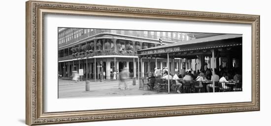 Cafe Du Monde French Quarter New Orleans La-null-Framed Photographic Print