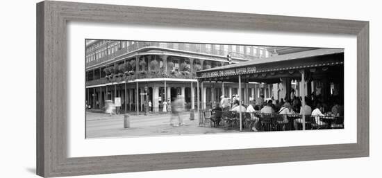 Cafe Du Monde French Quarter New Orleans La-null-Framed Photographic Print