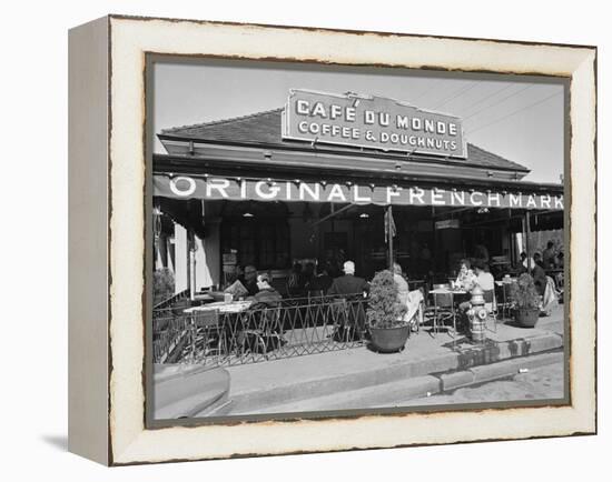 Cafe Du Monde-null-Framed Premier Image Canvas