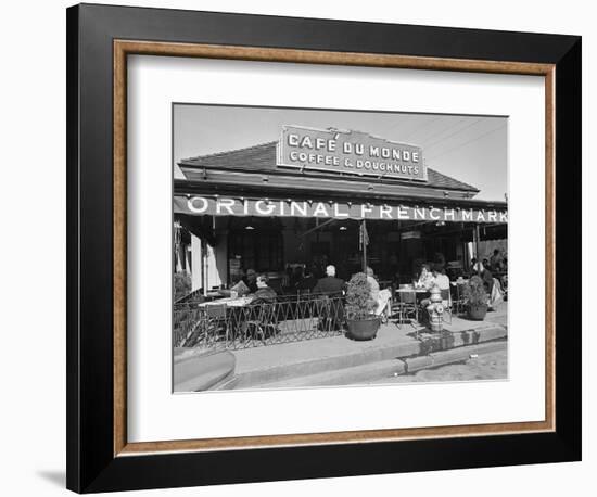 Cafe Du Monde-null-Framed Photographic Print