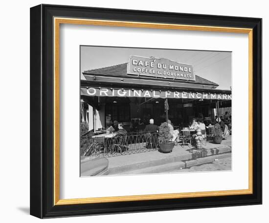 Cafe Du Monde--Framed Photographic Print