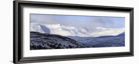 Cairngorms Plateaux, Scotland-Duncan Shaw-Framed Photographic Print