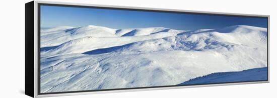 Cairnwell Ski Centre, Scotland-Duncan Shaw-Framed Premier Image Canvas