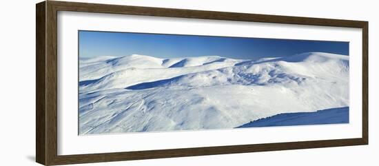 Cairnwell Ski Centre, Scotland-Duncan Shaw-Framed Photographic Print