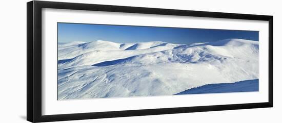 Cairnwell Ski Centre, Scotland-Duncan Shaw-Framed Photographic Print