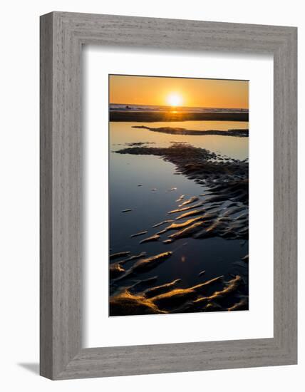 California, Carpinteria, Santa Barbara Channel, Beach at Low Tide-Alison Jones-Framed Photographic Print