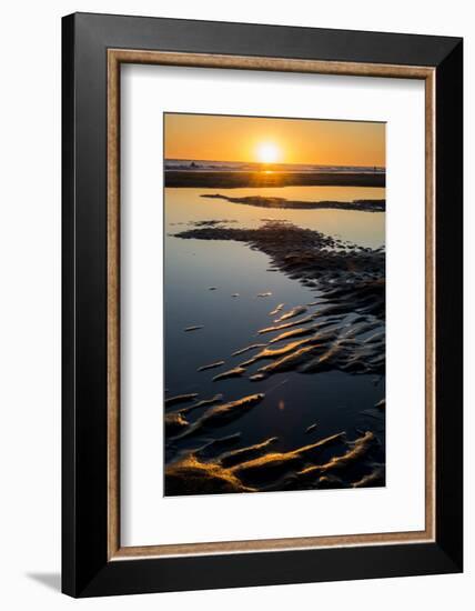 California, Carpinteria, Santa Barbara Channel, Beach at Low Tide-Alison Jones-Framed Photographic Print