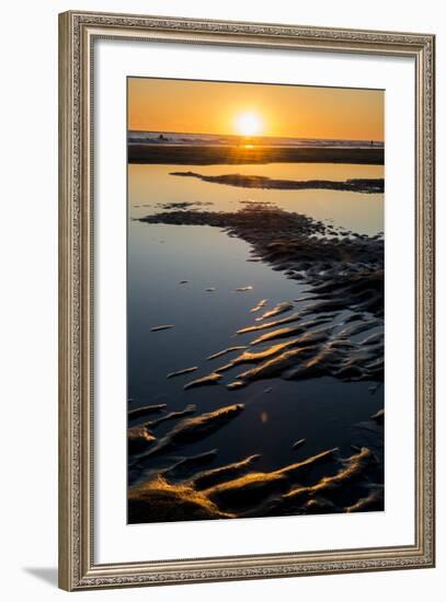 California, Carpinteria, Santa Barbara Channel, Beach at Low Tide-Alison Jones-Framed Photographic Print