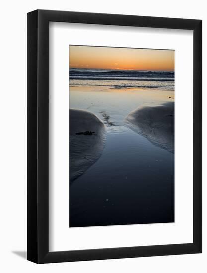 California, Carpinteria, Santa Barbara Channel, Beach at Low Tide-Alison Jones-Framed Photographic Print