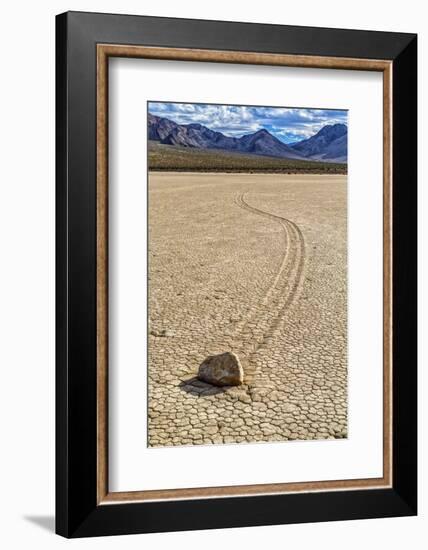 California, Death Valley National Park, The Racetrack, USA-Joe Restuccia III-Framed Photographic Print