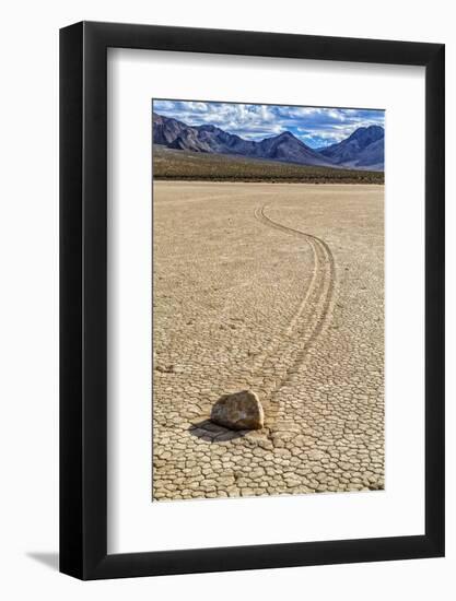 California, Death Valley National Park, The Racetrack, USA-Joe Restuccia III-Framed Photographic Print