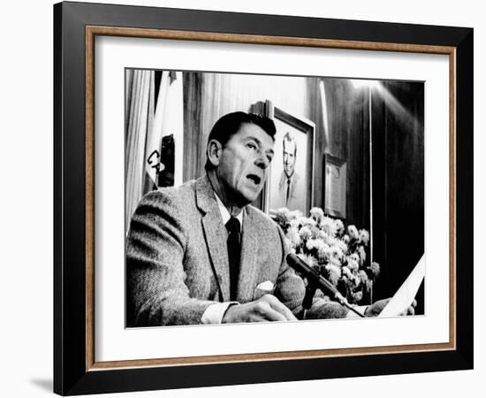 California Gov Ronald Reagan Speaking with Newsmen, Jan 3, 1971-null-Framed Photo