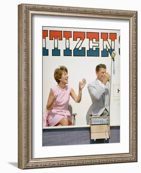 California Governor Candidate Ronald Reagan and Wife Nancy Campaigning-Bill Ray-Framed Photographic Print