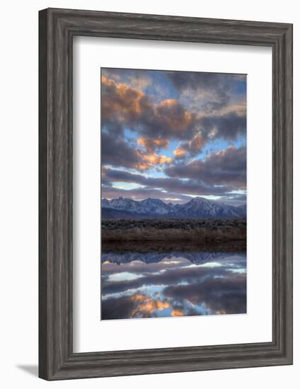 California, Owens Valley. Sierra Crest Seen from Buckley Ponds at Sunset-Jaynes Gallery-Framed Photographic Print