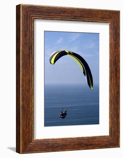 California, San Diego. Hang Glider Flying at Torrey Pines Gliderport-Steve Ross-Framed Photographic Print