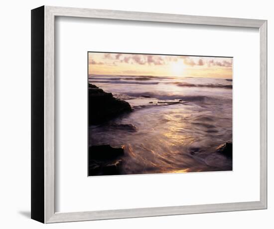 California, San Diego, Sunset Cliffs, Sunset over the Ocean-Christopher Talbot Frank-Framed Photographic Print