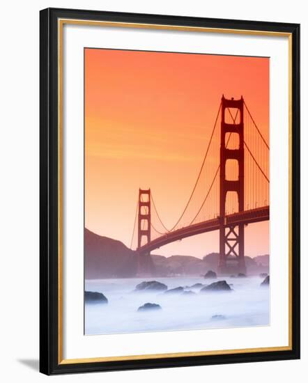 California, San Francisco, Golden Gate Bridge from Marshall Beach, USA-Alan Copson-Framed Photographic Print