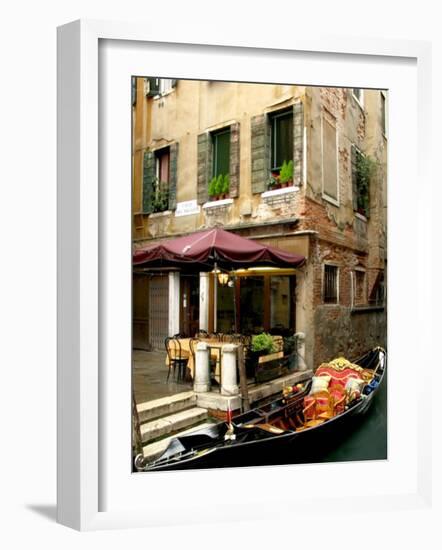 Calle de Magazen, Venice-Igor Maloratsky-Framed Art Print