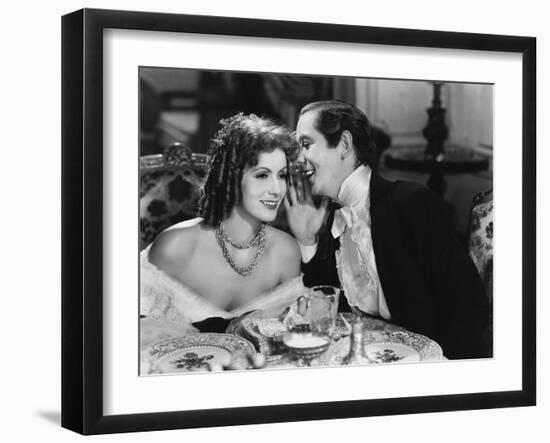 Camille by George Cukor, based on a novel by Alexandre Dumas son, with Greta Garbo, Henry Daniell, -null-Framed Photo