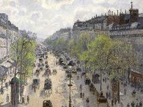 Boulevard Montmartre, Spring, 1897-Camille Pissarro-Giclee Print