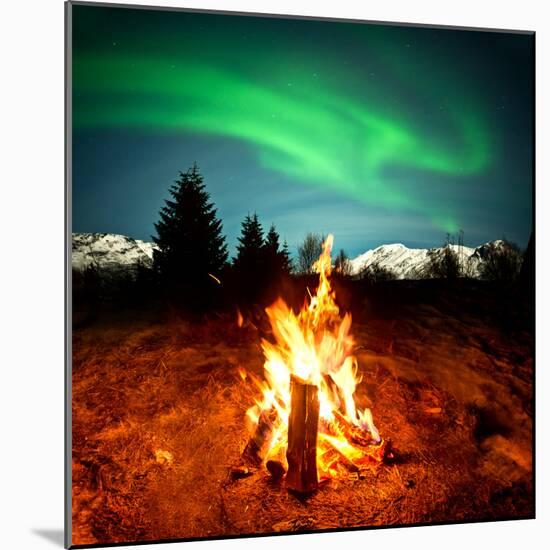 Camp Fire Watching Northern Lights-Solarseven-Mounted Photographic Print