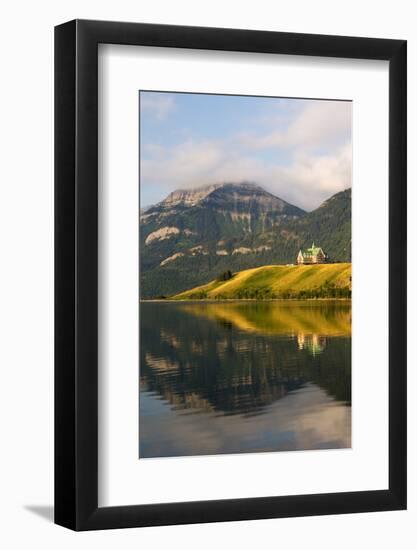 Canada, Alberta, Waterton Lakes NP, Prince of Wales Hotel-Jamie & Judy Wild-Framed Photographic Print