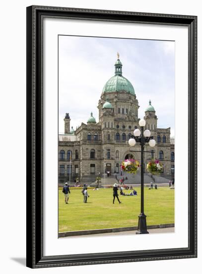 Canada, British Columbia, Victoria. Tourists on Lawn in Front of Parliament Building-Trish Drury-Framed Photographic Print