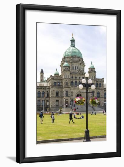 Canada, British Columbia, Victoria. Tourists on Lawn in Front of Parliament Building-Trish Drury-Framed Photographic Print