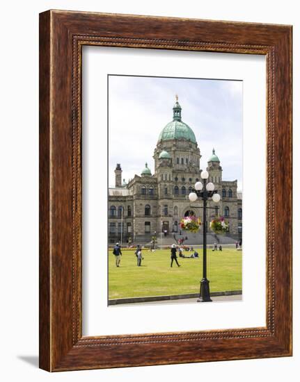 Canada, British Columbia, Victoria. Tourists on Lawn in Front of Parliament Building-Trish Drury-Framed Photographic Print