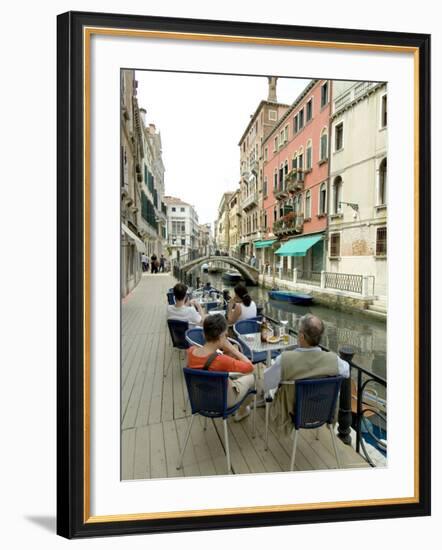 Canalside Cafe, Venice, Veneto, Italy-Ethel Davies-Framed Photographic Print