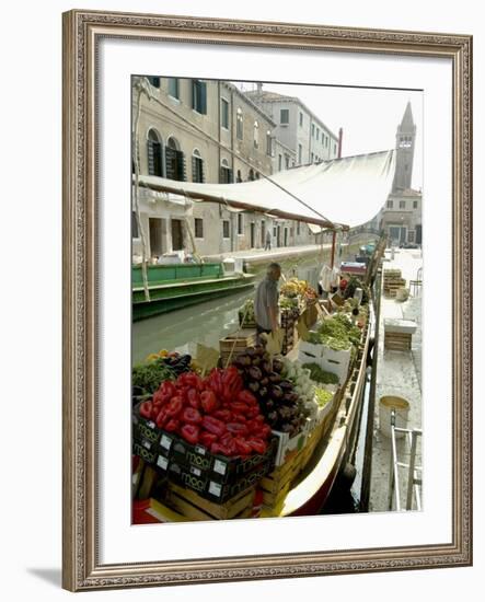 Canalside Vegetable Market Stall, Venice, Veneto, Italy-Ethel Davies-Framed Photographic Print