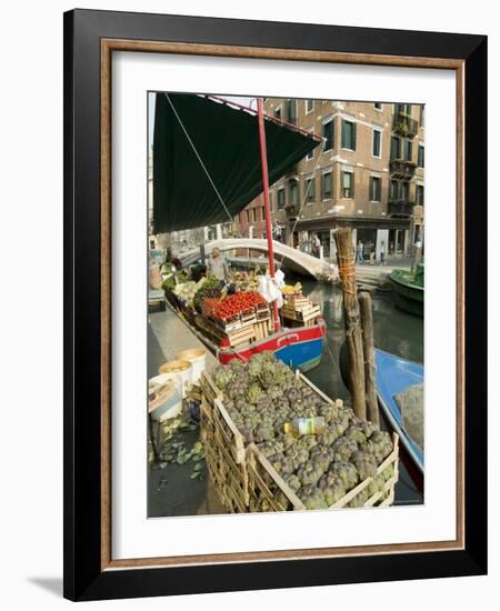 Canalside Vegetable Market Stall, Venice, Veneto, Italy-Ethel Davies-Framed Photographic Print