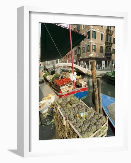 Canalside Vegetable Market Stall, Venice, Veneto, Italy-Ethel Davies-Framed Photographic Print