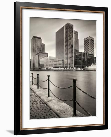 Canary Wharf, London-Craig Roberts-Framed Photographic Print