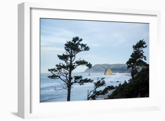 Cannon Beach, OR-Justin Bailie-Framed Photographic Print