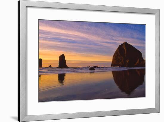 Cannon Beach V-Ike Leahy-Framed Photographic Print